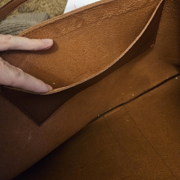 Vince Camuto luck tote - Picture 7 of 7